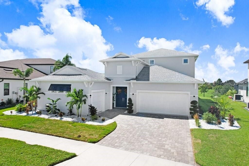 Property Photo: 9260 Sanders Tree Loop FL 33545