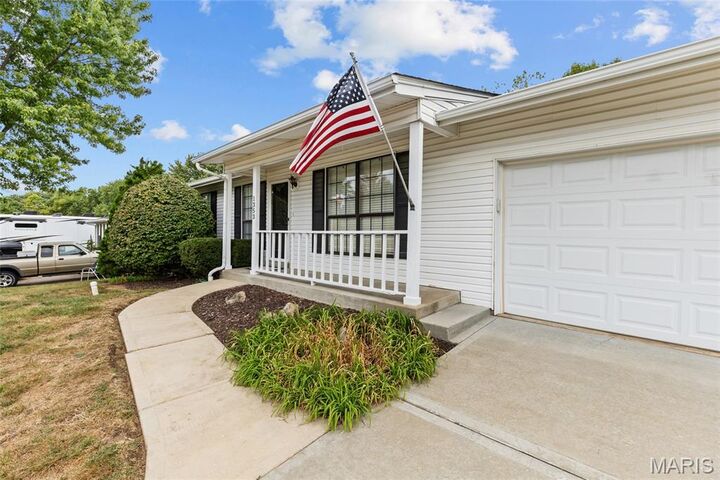Property Photo: 1353 Great Warrior Drive MO 63366