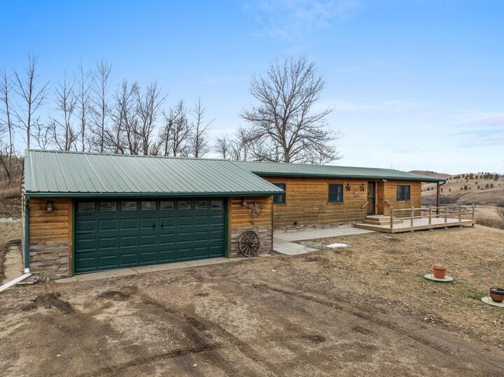 Property Photo:  11101 SE 135th Ave  ND 58781 