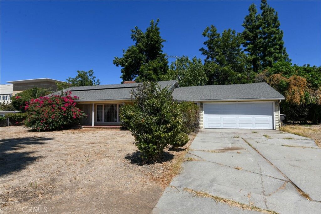 Property Photo:  3485 Harding  CA 92506 