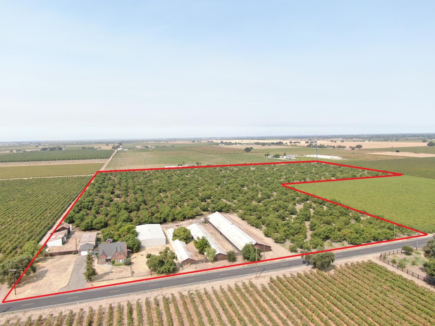 Property Photo:  21797 N Devries Road  CA 95242 