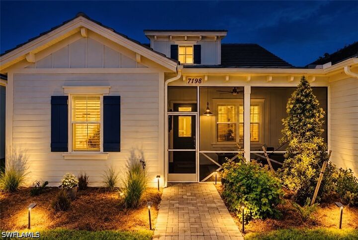 Property Photo: 7198 Saona Court FL 34113