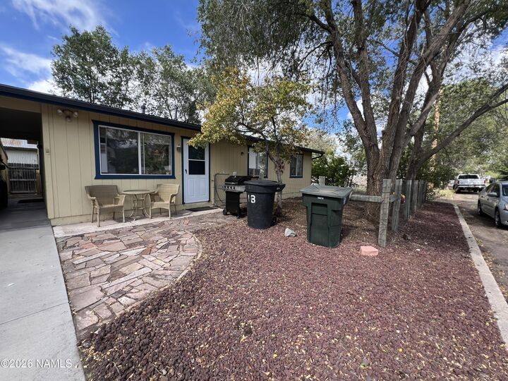 Property Photo:  700 N 1st Street  AZ 86046 