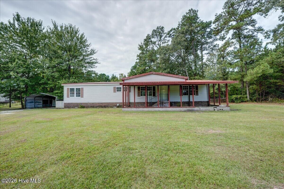 Property Photo: 102 Gloria Court NC 28586