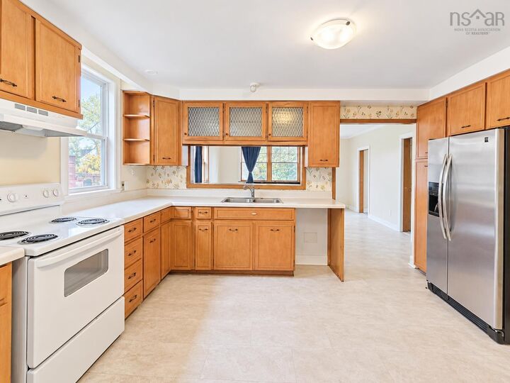 Property Photo: 5791 Harrington St NS B3H 2Y1