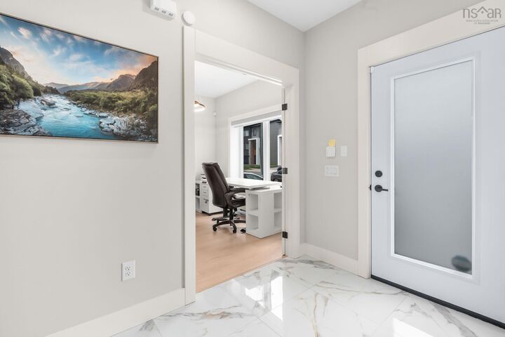 Property Photo:  91 Honeygold Drive  NS B3R 0G3 