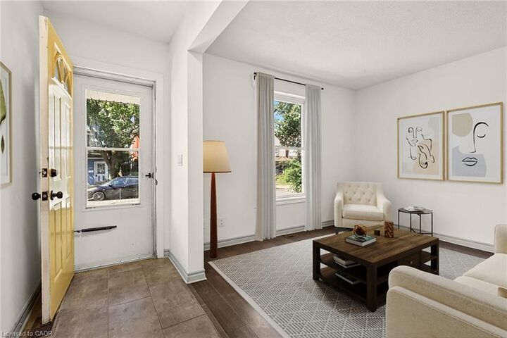 Property Photo: 146 Barnesdale Avenue N ON L8L 6T2
