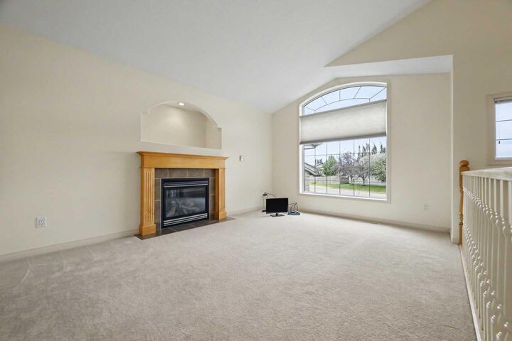 Property Photo:  6629 97 Street  AB T8W 2W2 