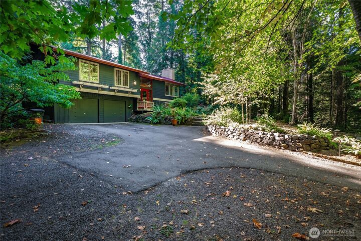 Property Photo:  8051 NE Paulanna Lane  WA 98110 