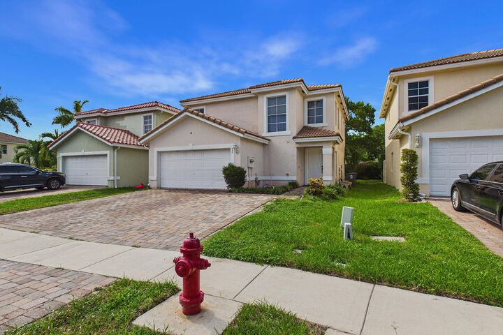 Property Photo:  657 Perdido Heights Drive  FL 33413 
