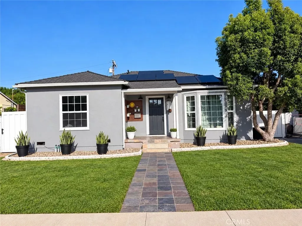 Property Photo:  3412 N Greenbrier  CA 90808 