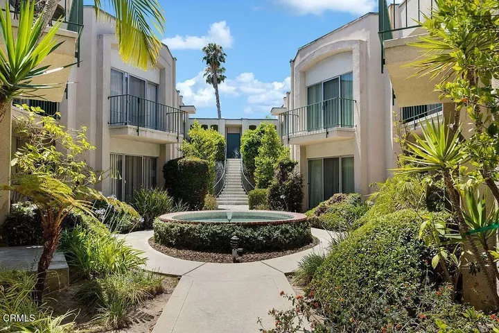 Property Photo: 837 Magnolia Avenue 6 CA 91106