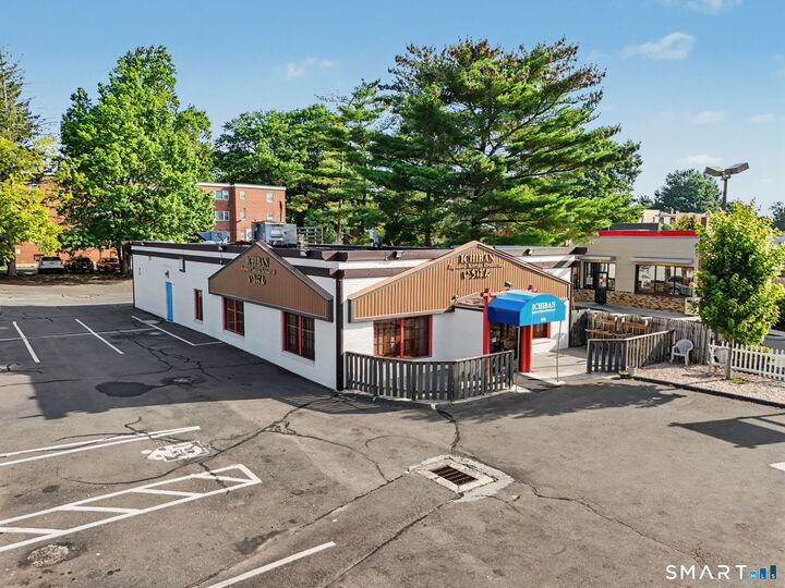 Property Photo:  530 Farmington Avenue  CT 06105 