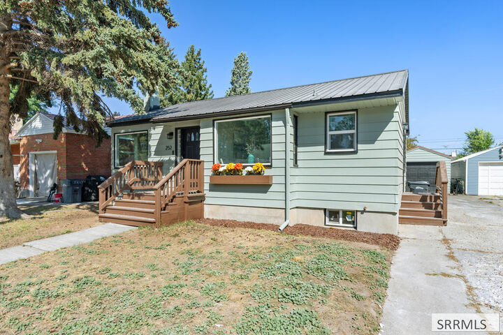 Property Photo:  252 W 16th Street  ID 83402 