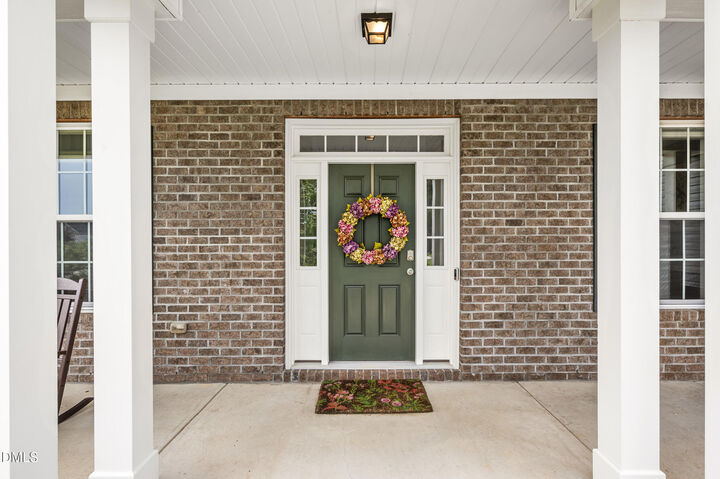 Property Photo:  83 Sunbury Court  NC 27597 