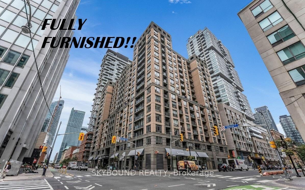 Property Photo:  140 Simcoe Street Ph1620  ON M5H 4E9 