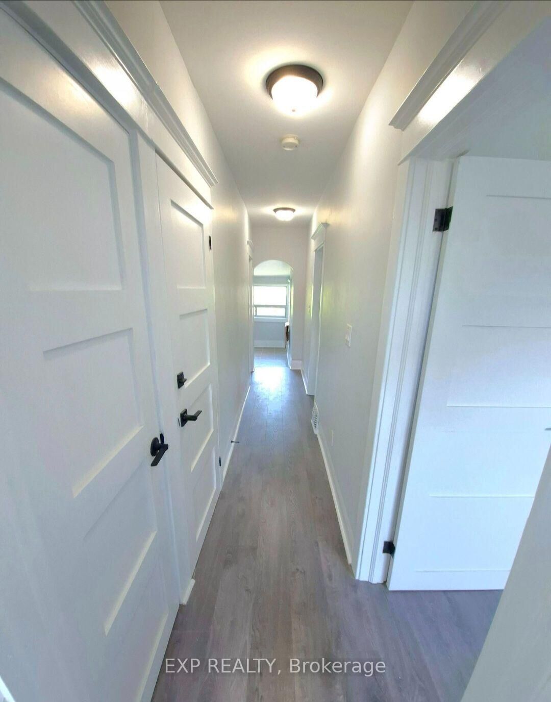 Property Photo:  137 Glenmore Road Upper  ON M4L 3M2 