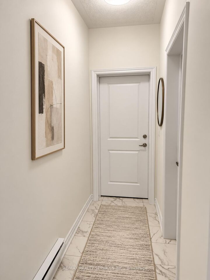 Property Photo:  48 Thornbird Crescent  ON L7A 5N1 