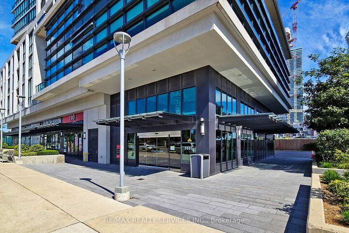 Property Photo:  3985 Grand Park Drive 1511  ON L5B 0H8 