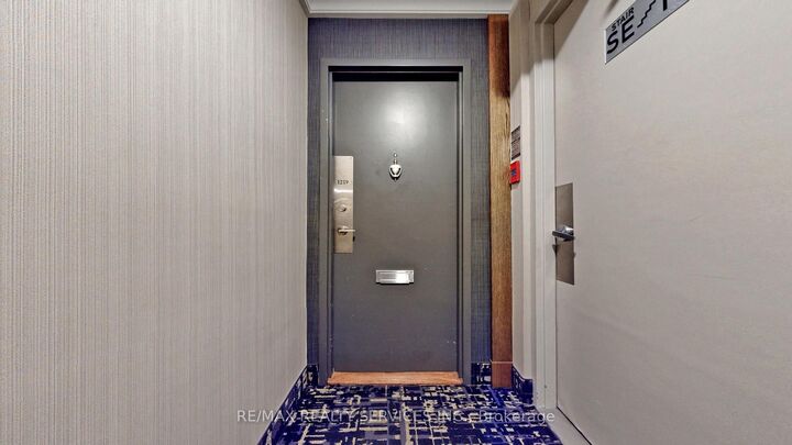 Property Photo:  551 The West Mall N/A 1219  ON M9C 1G7 