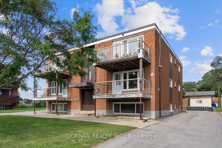 Property Photo:  429 Austen Court 41  ON L1H 6K7 
