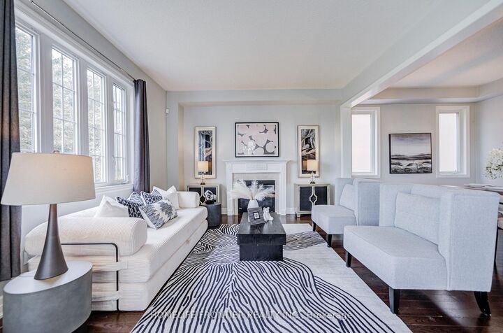 Property Photo:  48 Robert Wilson Crescent  ON L4P 0G9 