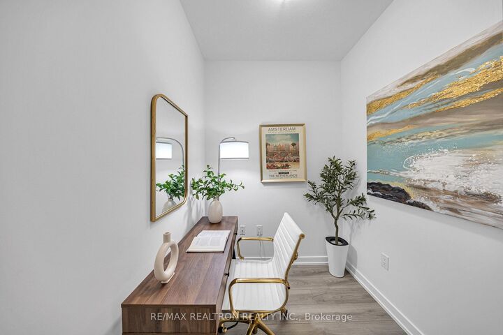Property Photo:  5055 Greenlane Road 140  ON L3J 2J3 