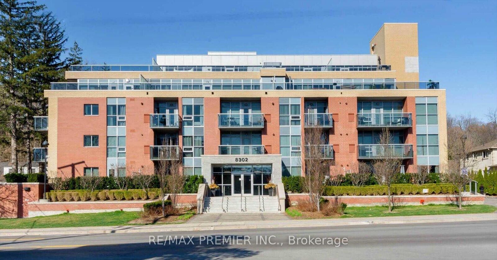 Property Photo:  8302 Islington Avenue 517  ON L4L 0E6 