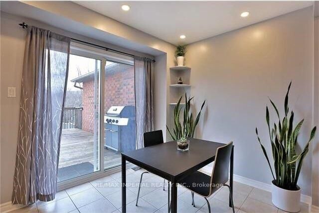 Property Photo:  344 Riverstone Drive  ON L6H 7M3 