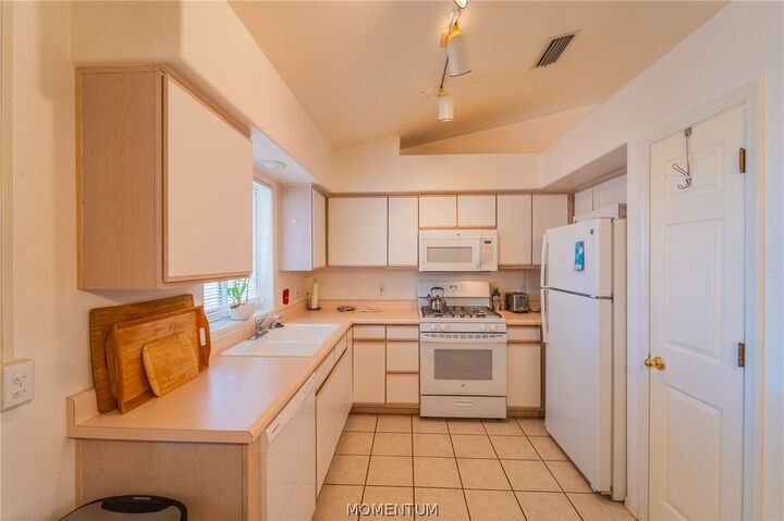 Property Photo:  3135 N Stewart Street  AZ 86401 