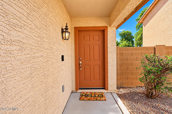 Property Photo:  7252 S 252nd Lane  AZ 85326 
