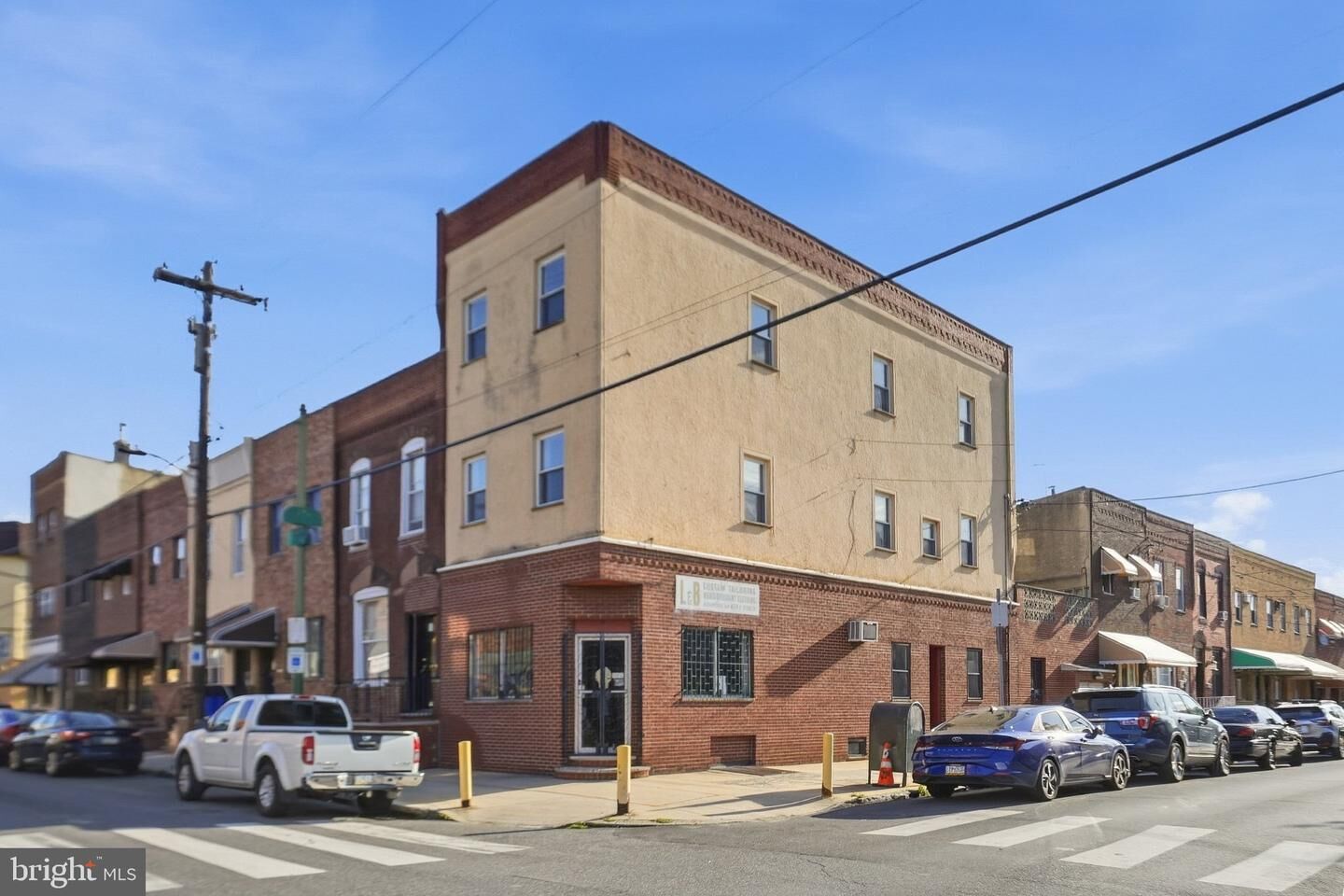 Property Photo:  2229 S 11th Street 3  PA 19148 