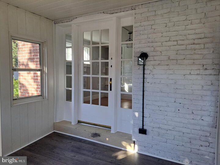 Property Photo:  20 Manchester Avenue  PA 19063 