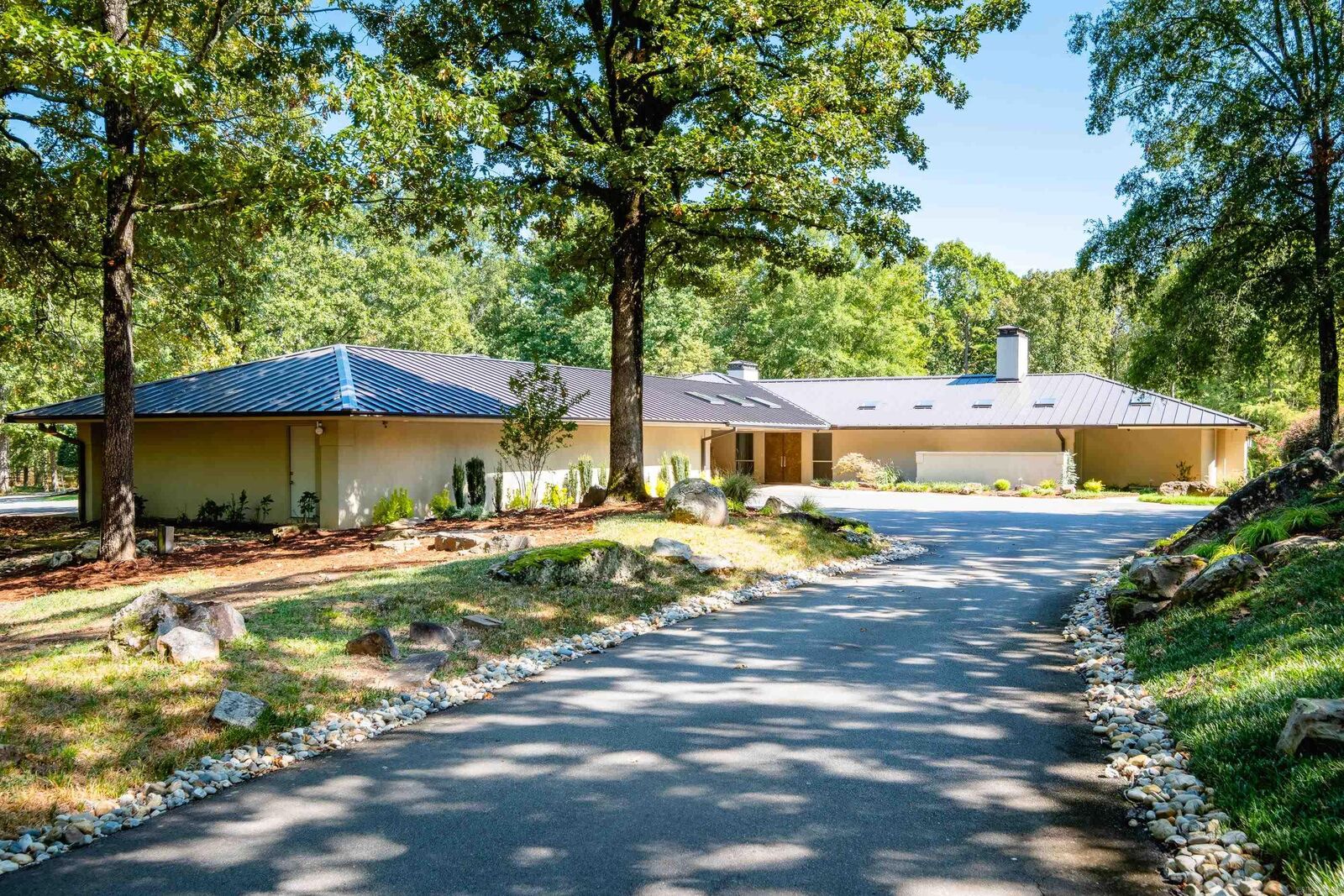 Property Photo:  16 Iron Horse Road  AR 72223 