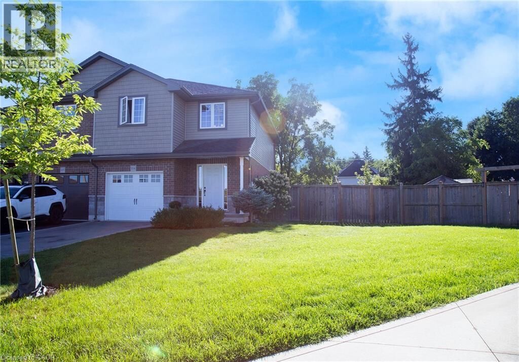 Property Photo:  104 Macneil Court  ON N0A 1H0 