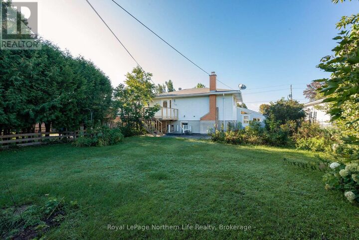 Property Photo:  2043 McKeown Avenue  ON P1B 7N8 
