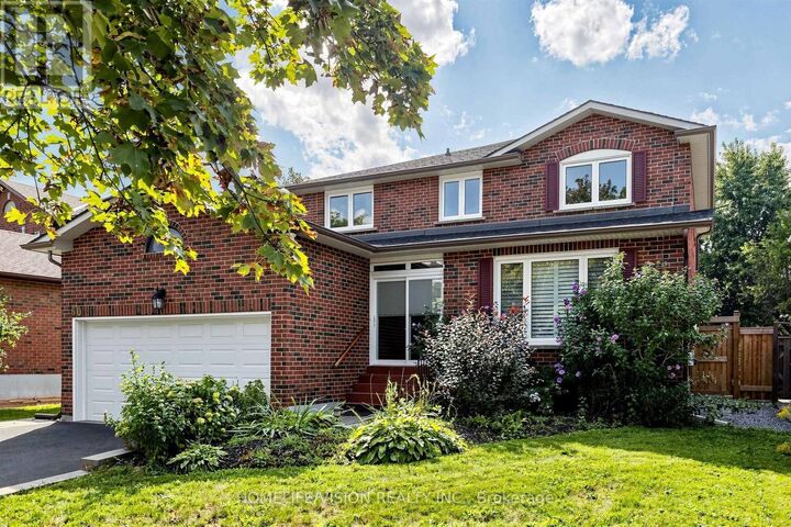 Property Photo:  60 Carrington Drive  ON L4C 8A4 