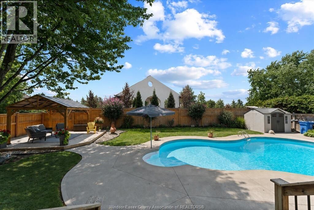 Property Photo:  127 Wintermute Avenue  ON N8L 0Y6 