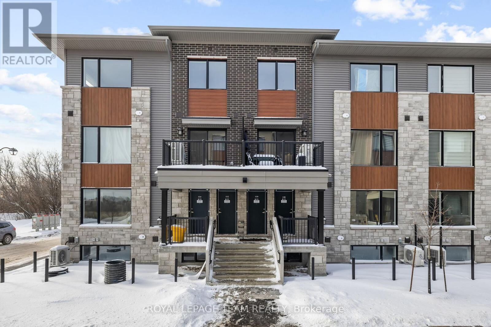 Property Photo:  1108 Creekway Private  ON K2T 0S9 