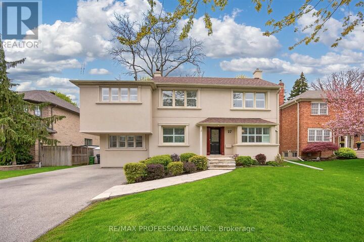 Property Photo:  27 Nottingham Drive  ON M9A 2W4 