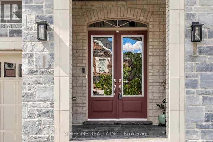 Property Photo:  35 Marbrook Street  ON L4C 0Y9 