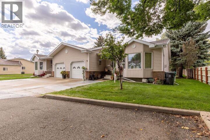 Property Photo: 135 Jerry Potts Boulevard West AB T1K 6H2