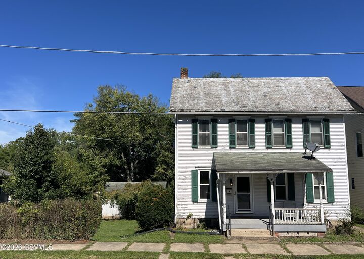 Property Photo: 381 Vine Street PA 17847