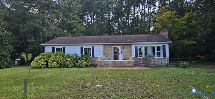 Property Photo:  45 Middle Road  VA 22503 