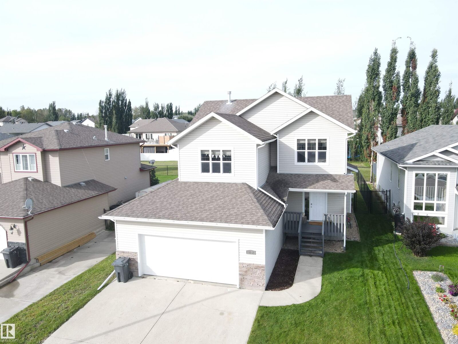 Property Photo:  4464 36 Street  AB T7A 0A1 