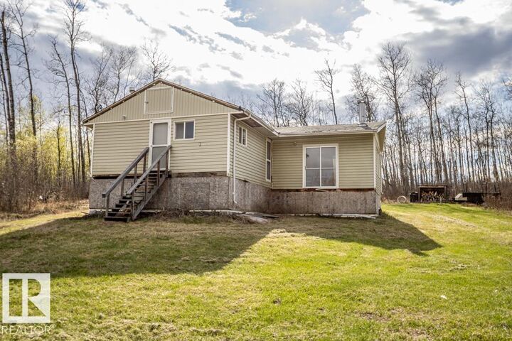Property Photo:  515, 11131 Twp Rd 600  AB T0A 0C0 