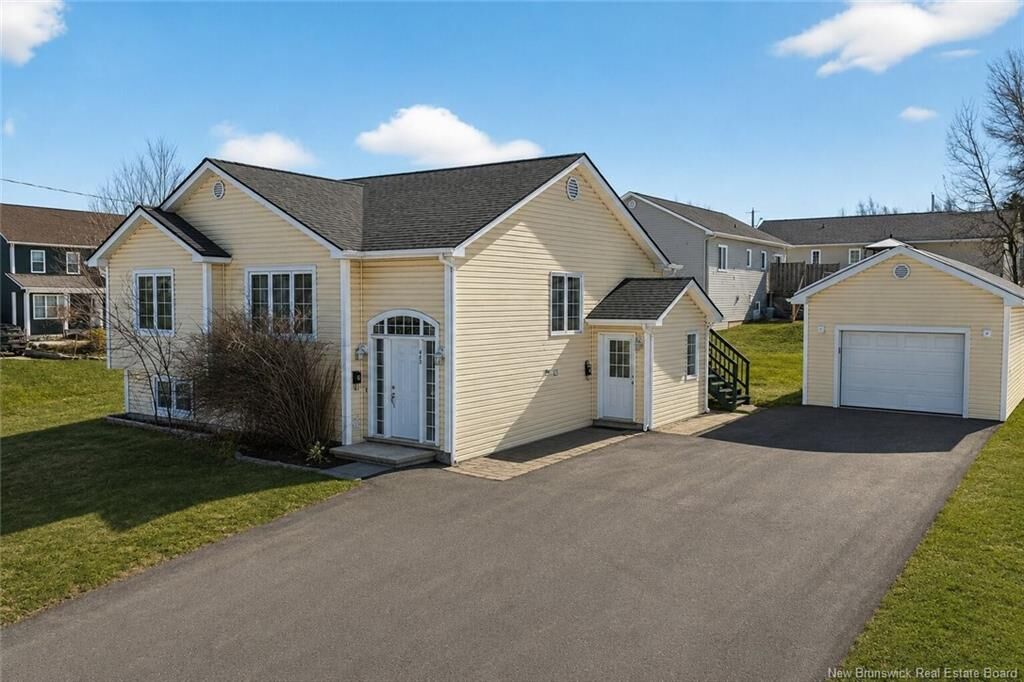 Property Photo: 645 Melanson Road NB E1A 1A5