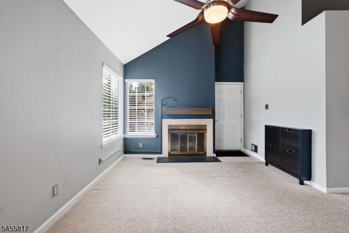 Property Photo:  10 Stevens Court Ondo  NJ 07921 