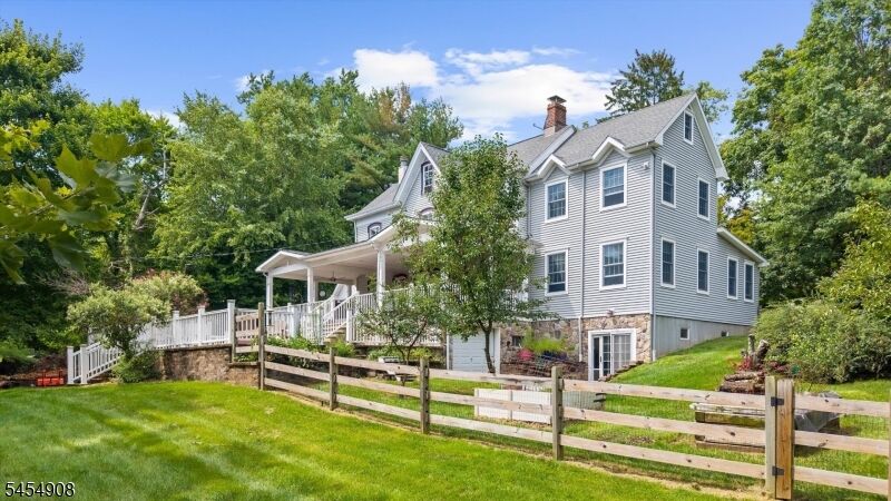 Property Photo:  46 Everitts Hill Rd  NJ 08822 