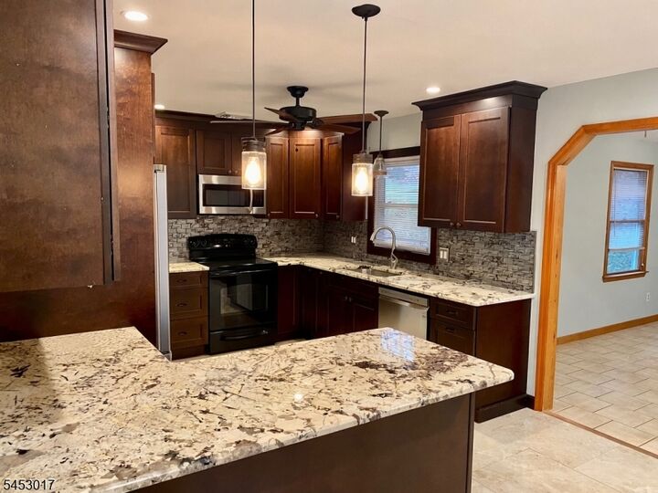 Property Photo:  2 Geraldine Dr  NJ 07461 